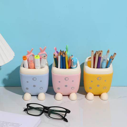 Adorable Stationary Holder