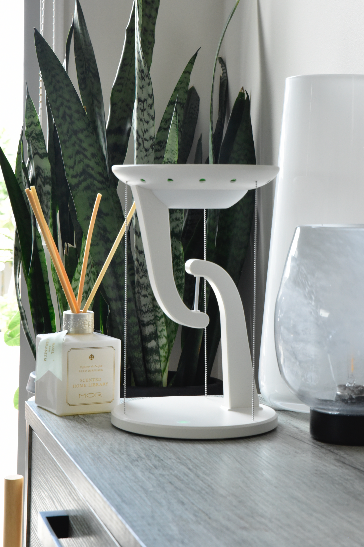 Anti-Gravity Lamp
